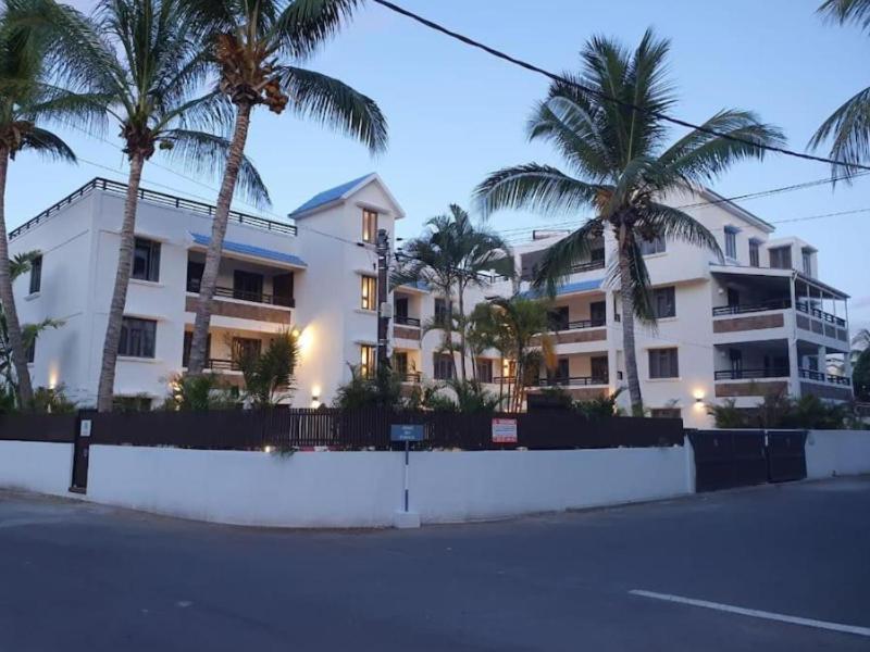 Sweet Beach Apt-Pool, Terrace, Ground Floor, Few Steps From Beach! Flic-en-Flacq Exteriör bild